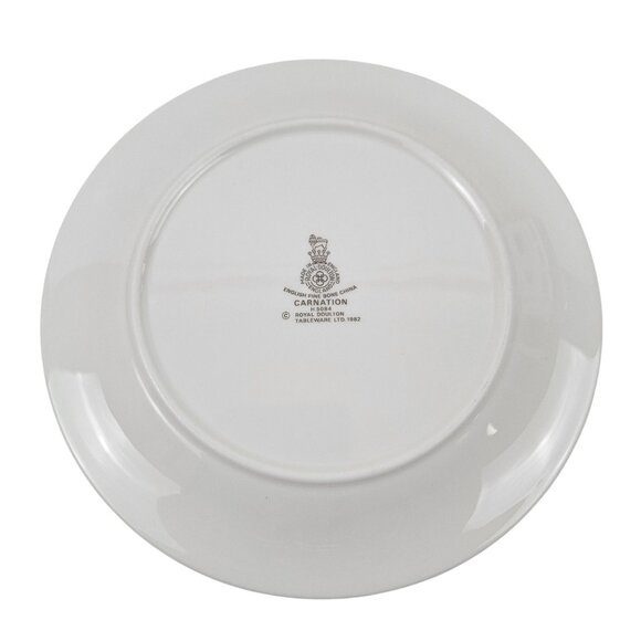 Royal Doulton Carnation H5084 4 Bread And Butter Plates Fine Bone China 1982 - Picture 6 of 7